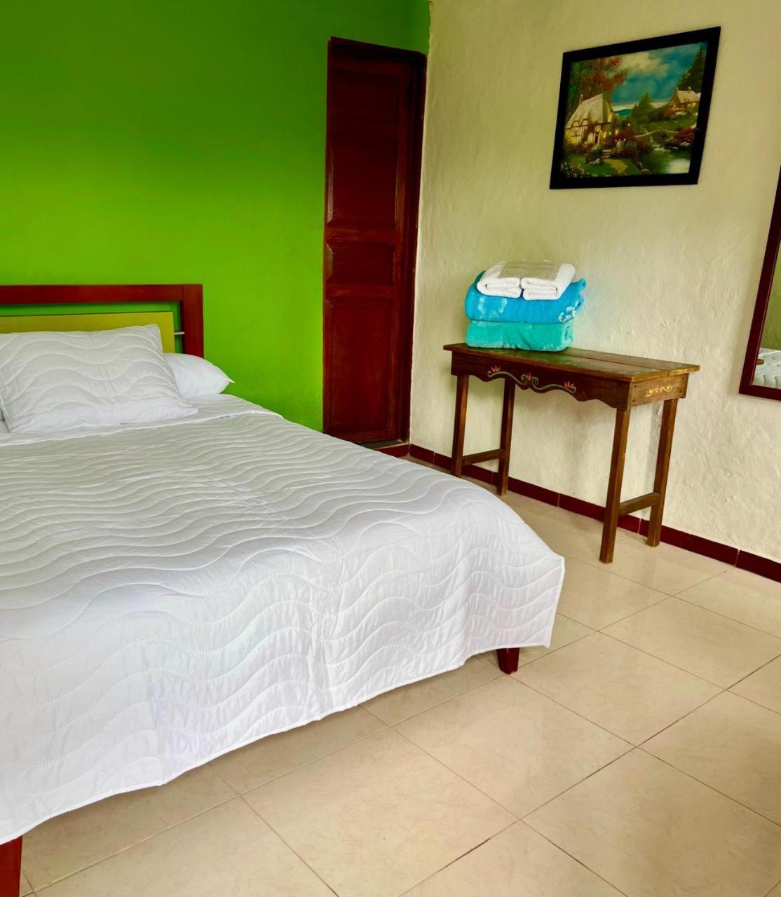 Hostal Bamboo 살렌토 외부 사진